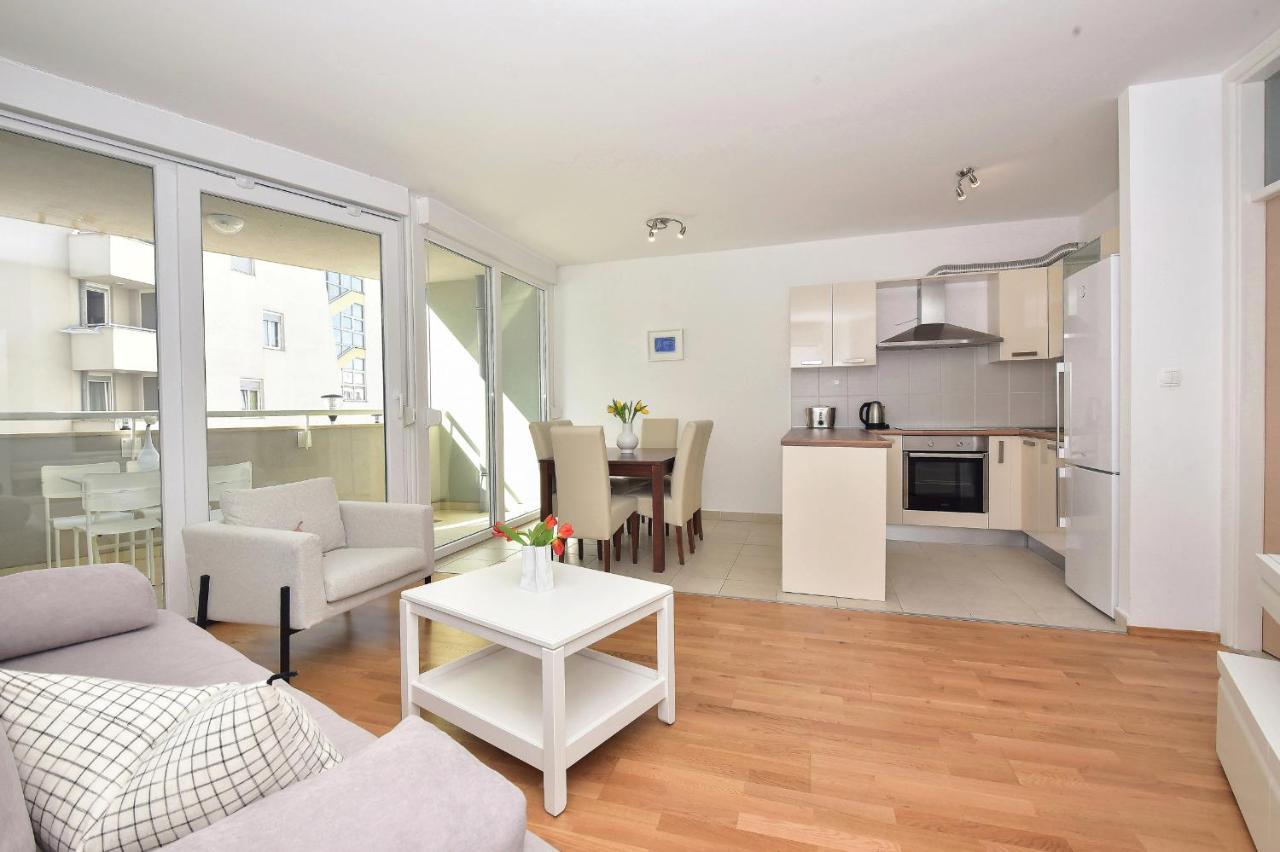 Sunshine Apartment Makarska Ngoại thất bức ảnh