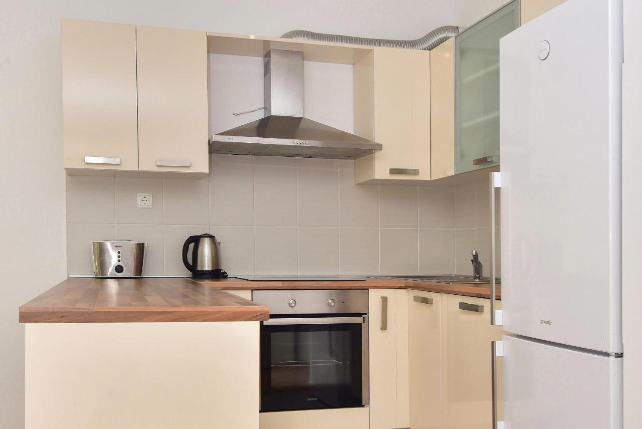 Sunshine Apartment Makarska Ngoại thất bức ảnh